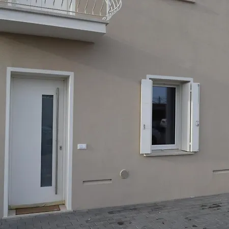 Amare Apartment