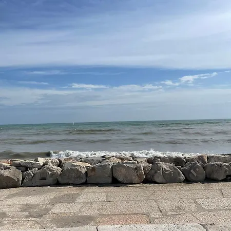 Apartament Amare